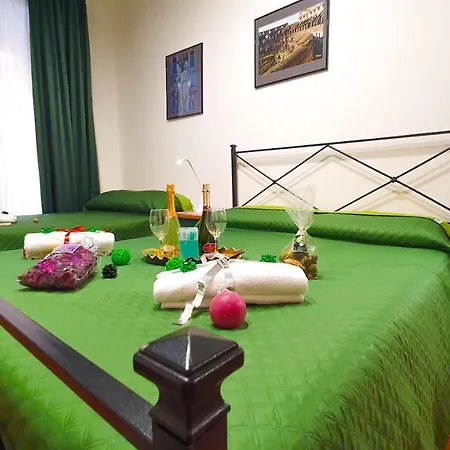 Affittacamere La Casa Simpatia - Con Parcheggio A Richiesta Convenzionato !