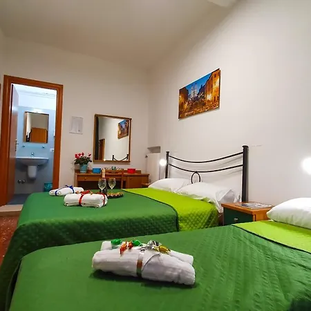 La Casa Verde - Free Secure Parking If You Book 3 Nights *